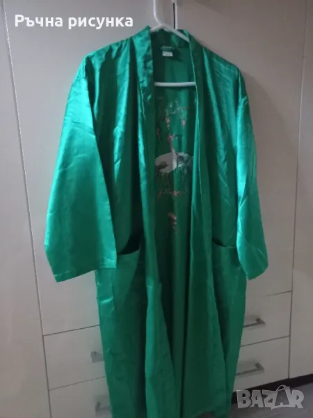 Красиво зелено кимоно ,размер S-L, снимка 1
