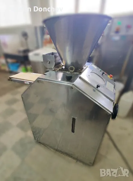 Тестоделител професионален, снимка 1