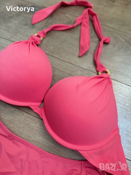 Бански цвят корал с повдигащ ефект, снимка 1