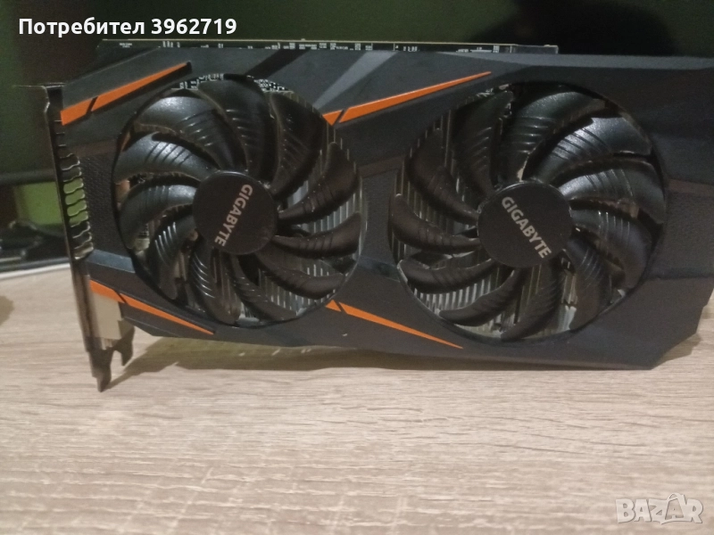 GIGABYTE GTX 1060 3GB, снимка 1