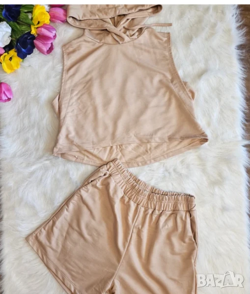 Дамски комплект от две части , снимка 1