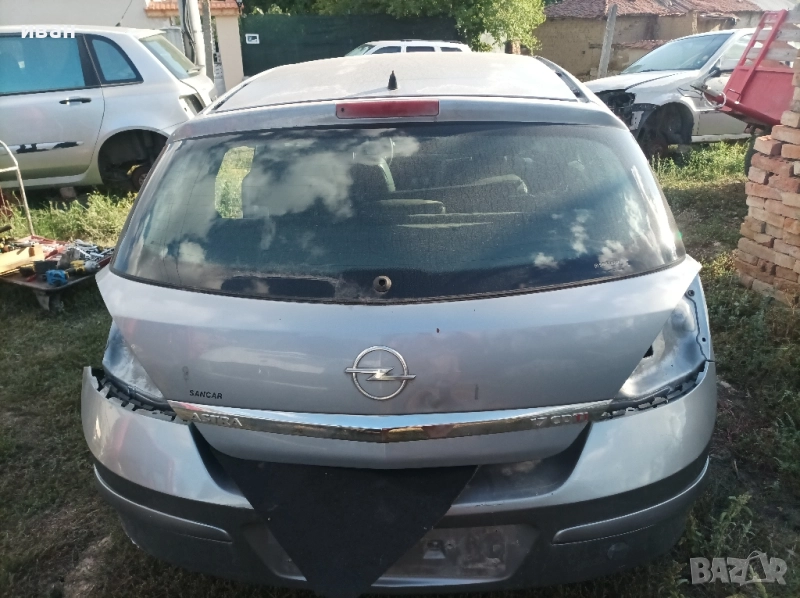 Заден капак за Опел Астра h . хечбек. 4/5 врати. 2005 год., снимка 1