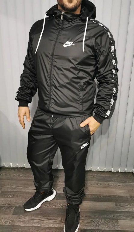 Мъжки шушляков анцуг Nike в Спортни дрехи, екипи в гр. Варна - ID39277072 —  Bazar.bg