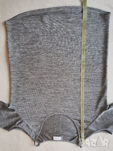 Блуза с голи рамене, снимка 3 - Блузи с дълъг ръкав и пуловери - 34099811