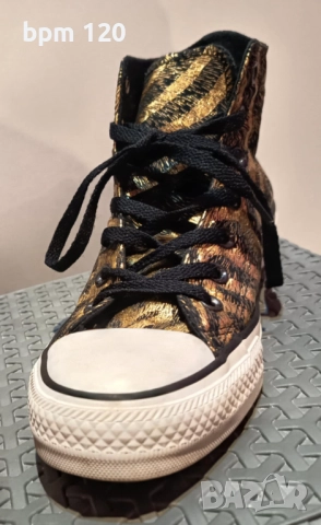 Нови Converse Chuck Taylor All Star Animal Print Gold Shoes, снимка 2 - Кецове - 51998082