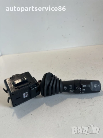 Лост за чистачки за Chevrolet Captiva 2.2 VCDi 2012 г. – OEM 202005410