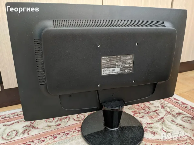 Монитор Philips 20" със захранващ кабел, снимка 2 - Монитори - 56371636