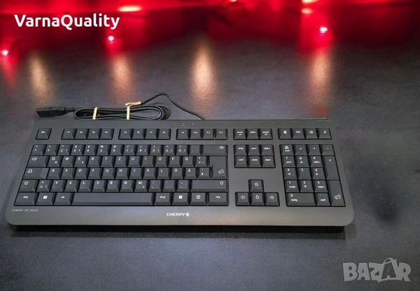 Тиха мембранна геймърска клавиатура - Cherry DC 2000