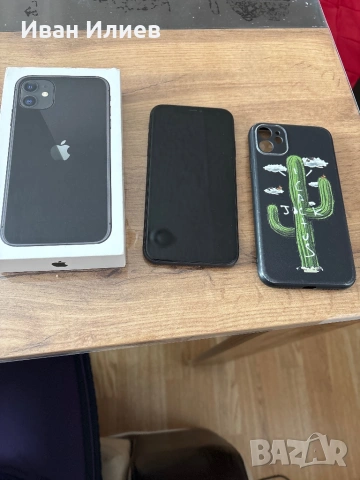 iPhone 11 64GB с кутийка и гръб