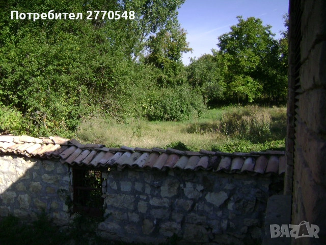 Къща до река, снимка 3 - Къщи - 52397634