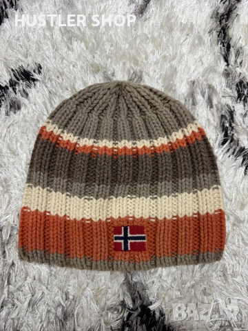 Зимна шапка NAPAPIJRI , снимка 3 - Шапки - 52792831