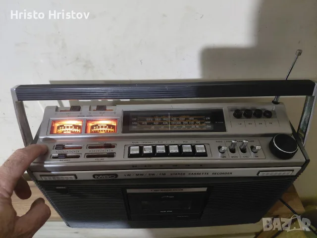Ретро Касетофон 1977г Германия ( MBO RR-4850) Работещ на Радио и Касета Цена 50 Евро , снимка 2 - Радиокасетофони, транзистори - 56087499