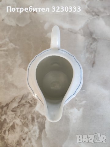 Порцеланова латиера , снимка 2 - Прибори за хранене, готвене и сервиране - 41764349