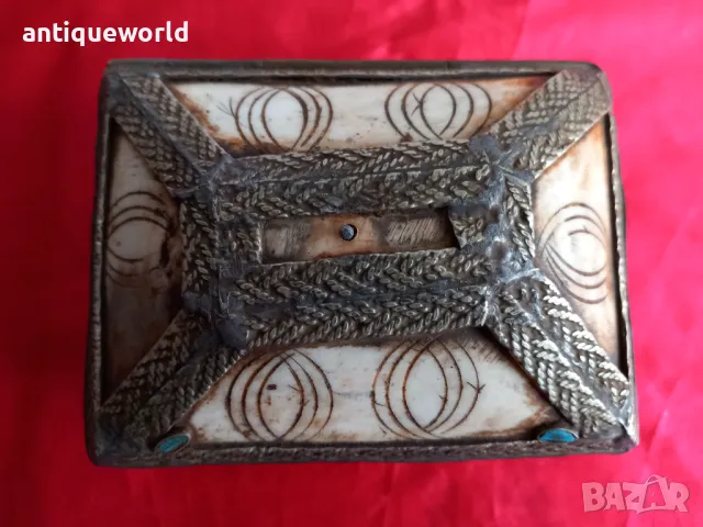 19 Век Старинна Кутия за Бижута Камилска Кост и Месинг, снимка 3 - Антикварни и старинни предмети - 49021429