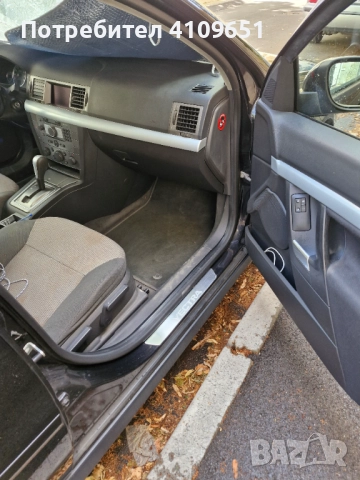 продава ва се опел вектра, снимка 10 - Автомобили и джипове - 51752387