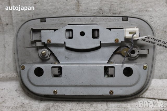Плафон Мазда 323ф бж 99г Mazda 323f bj 1999, снимка 2 - Части - 44156681