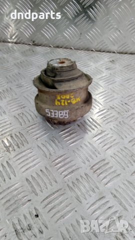 Тампон двигател Mercedes 124,200E,1990г.