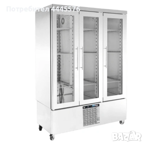 Професионален хладилен шкаф с 3 стъклени врати