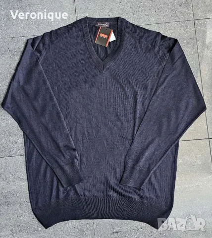 Стилен тъмносин мъжки пуловер KRIS