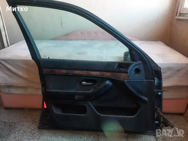 Предна лява и задна дясна врати от БМВ Е39 BMW E39, снимка 11 - Части - 49968045