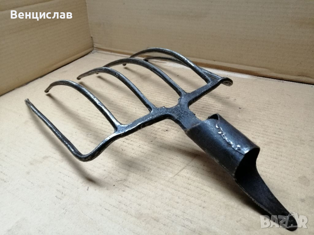 Стара Кована Вила За Въглища. , снимка 4 - Антикварни и старинни предмети - 36448800