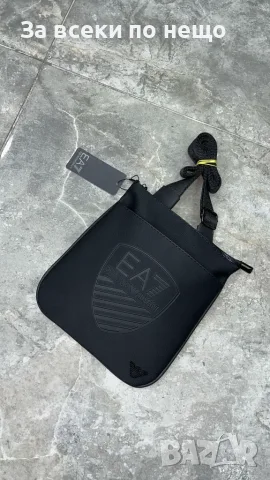 EA7 Emporio Armani Мъжка Черна Чанта С Дълга Дръжка За През Рамо - 2 Модела Код Bal Style70, снимка 2 - Чанти - 55938705
