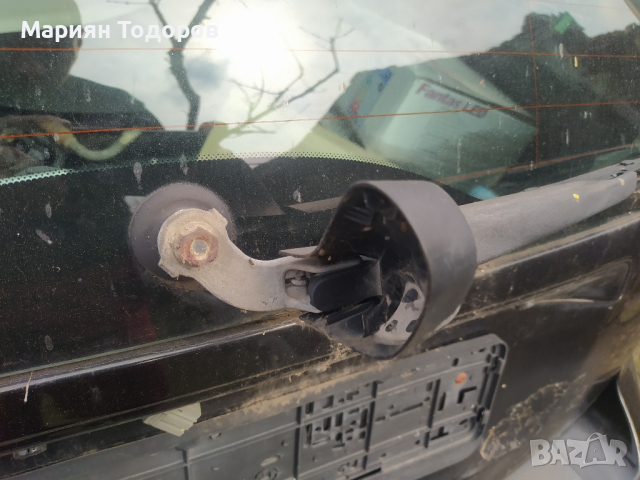 Рамо задна чистачка Volvo V50, снимка 3 - Части - 44604590