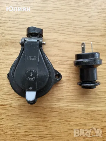 Щепсел и контакт ,ретро , снимка 1