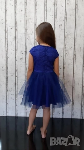 Детска официална рокля , снимка 2 - Детски рокли и поли - 51695299