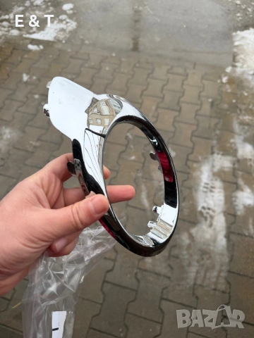 Лява хром рамка за халоген Пежо Партнер , снимка 2 - Части - 53595570