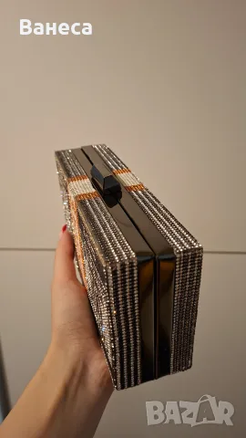 Уникален блестящ клъч долар, снимка 3 - Чанти - 55964021