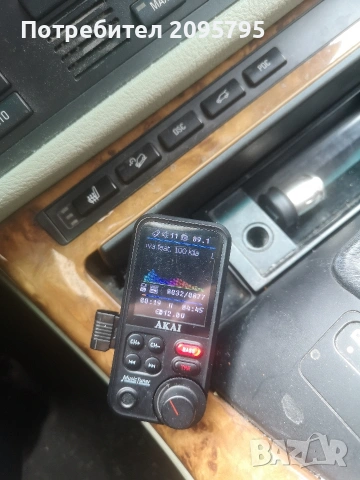 usb-радио предавател AKAI, снимка 2 - Аудиосистеми - 53085599