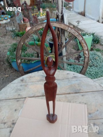 Пластика - дърворезба-авторска, снимка 1