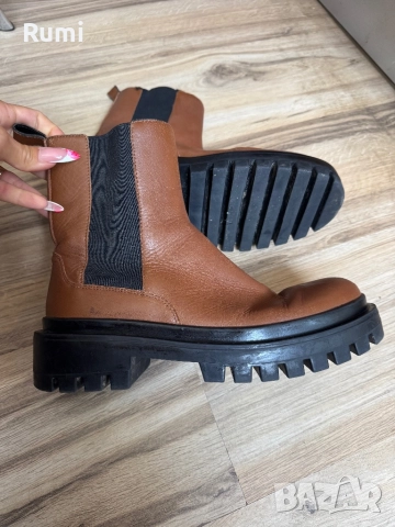 Оригинални естествена кожени боти ZARA ! 40 н, снимка 5 - Дамски боти - 35934598
