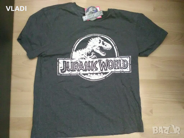 Тениска Jurassic World, снимка 2 - Тениски - 23299762