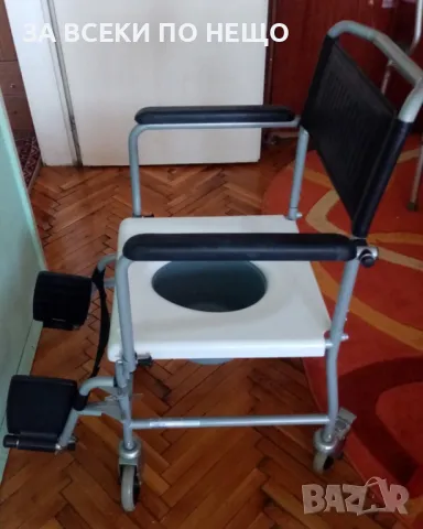 ИНВАЛИДЕН ТОАЛЕТЕН СТОЛ, снимка 6 - Тоалетни столове - 47685277