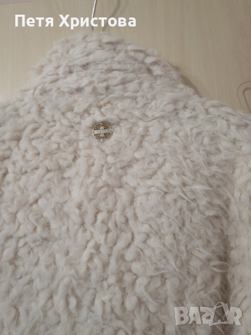 Палто Gaudi , снимка 4 - Палта, манта - 36166859