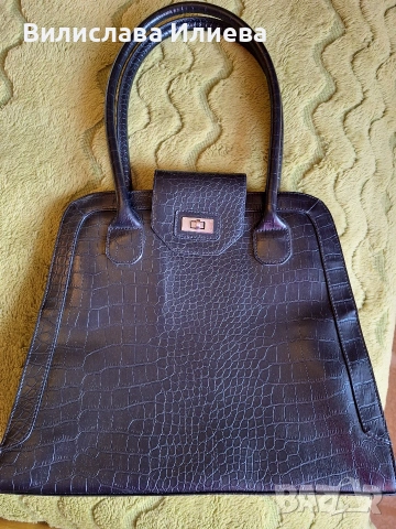 Нова дамска чанта на Oriflame