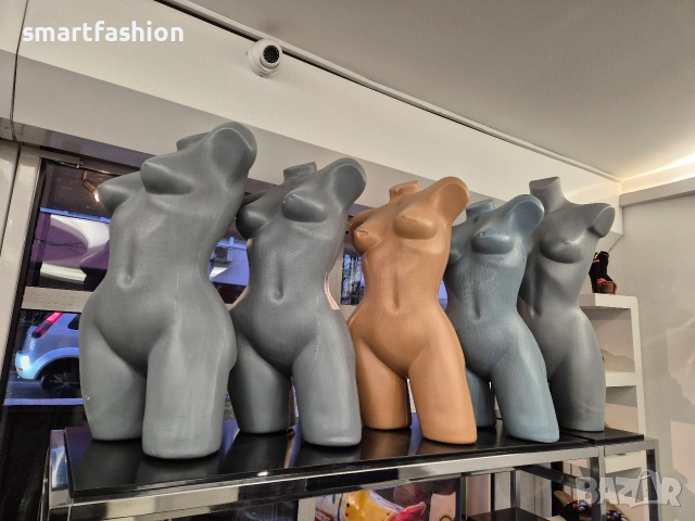 Продавам дамски манекени , снимка 2 - Манекени - 52593245