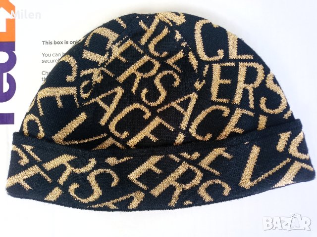 Зимна шапка на Versace Beanie Hat Black , снимка 2 - Шапки - 42429690