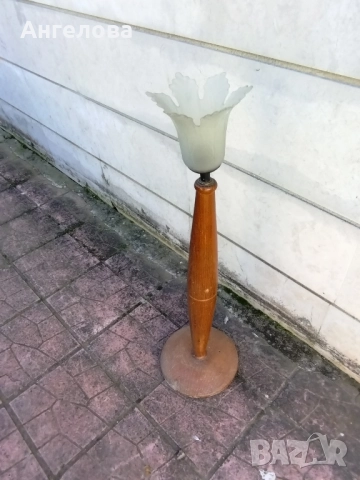 Лампа, снимка 3 - Настолни лампи - 52463078