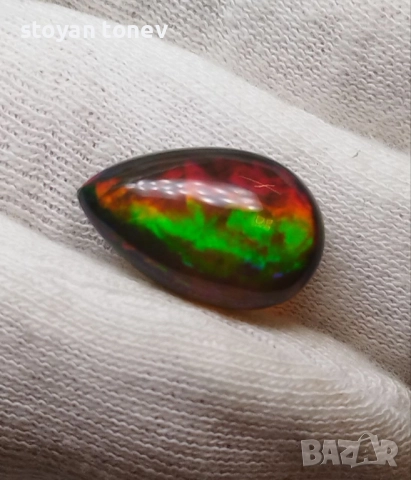 Голям черен опал с патерн Медна пита и впечатляващи отблясъци 9.22кт.! Нов!, снимка 2 - Други - 50925535