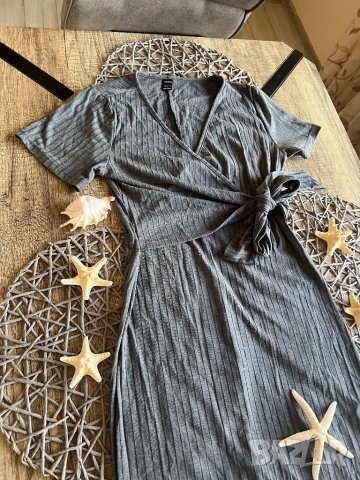 Сива рокля, снимка 3 - Рокли - 41887202