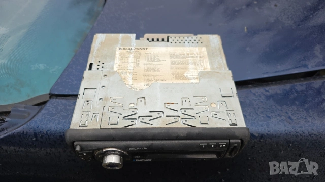 Blaupunkt BRISBANE SD48 автомобилно Радио за кола, снимка 2 - Аксесоари и консумативи - 53244894