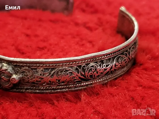 Антикварна сребърна гривна с корали, снимка 2 - Колекции - 49027261