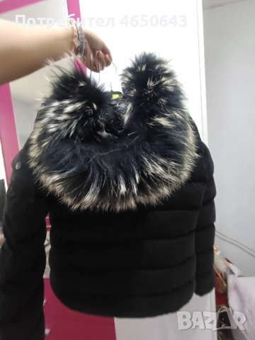 Оригинално дамско яке на MONCLER , снимка 2 - Якета - 52409601