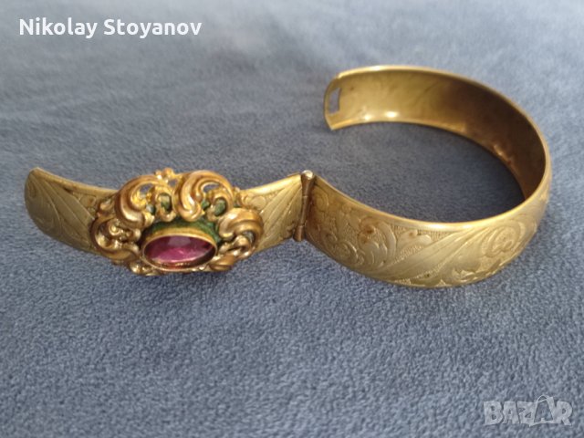 Стара гривна, снимка 2 - Антикварни и старинни предмети - 35704114