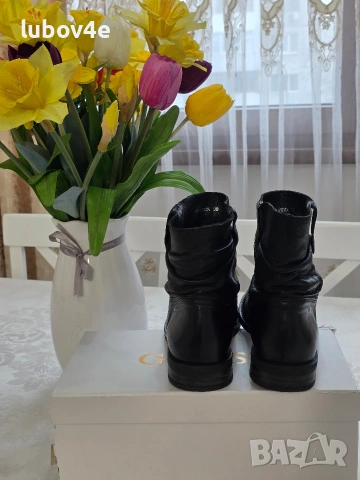 Buffalo дамски боти, изцяло от естествена кожа , снимка 2 - Дамски боти - 53415796