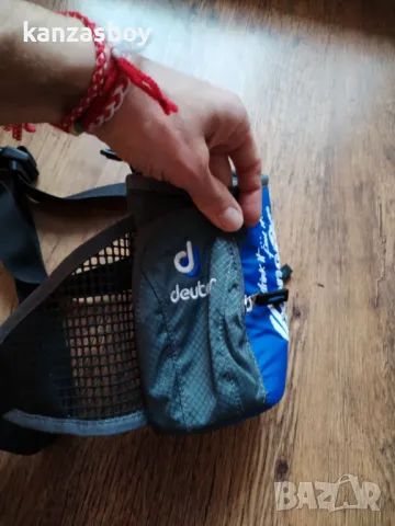 deuter - страхотна рънинг чанта КАТО НОВА универсален размер регулируема, снимка 3 - Чанти - 49338471