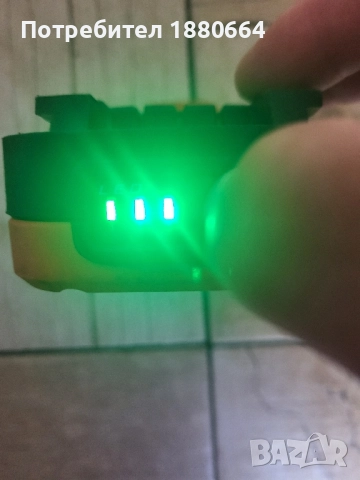 Батерия Bamse 21V/ 2A Li ion, снимка 2 - Други инструменти - 51561842